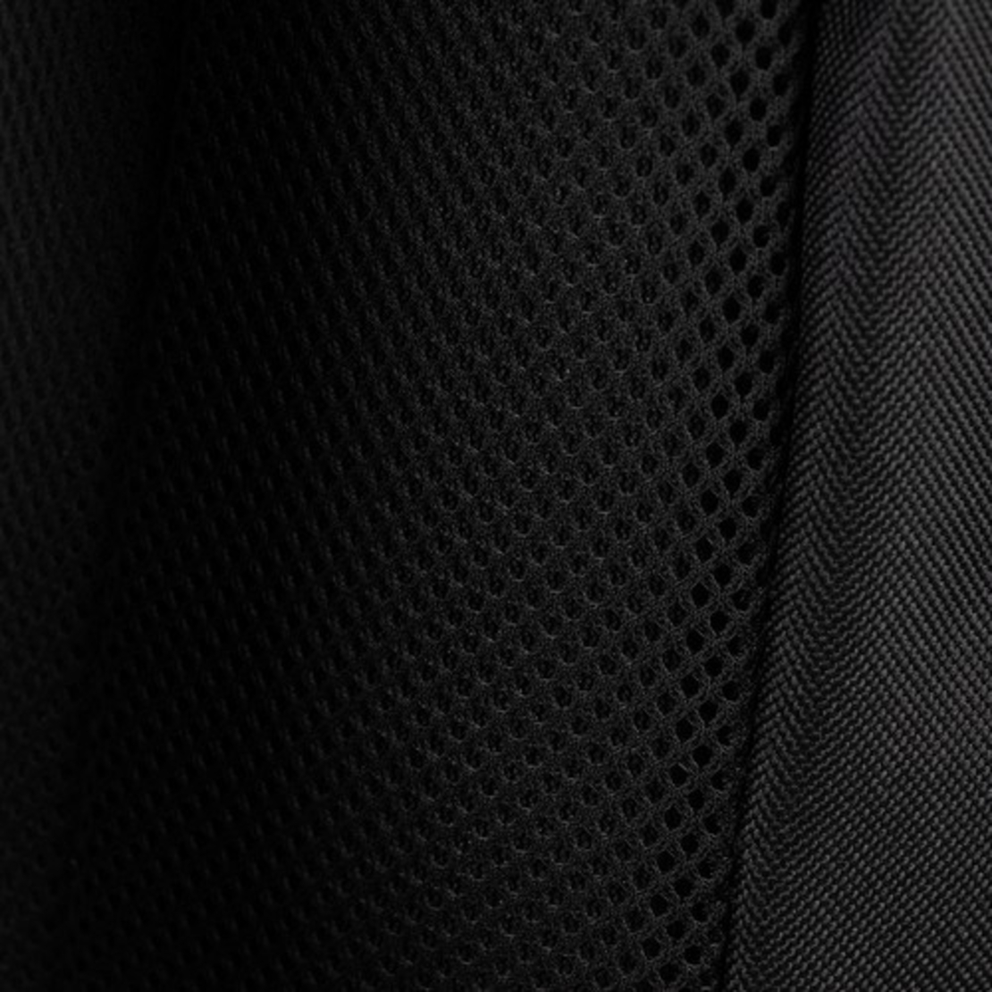 30L раница - черна Kruzzel 24525