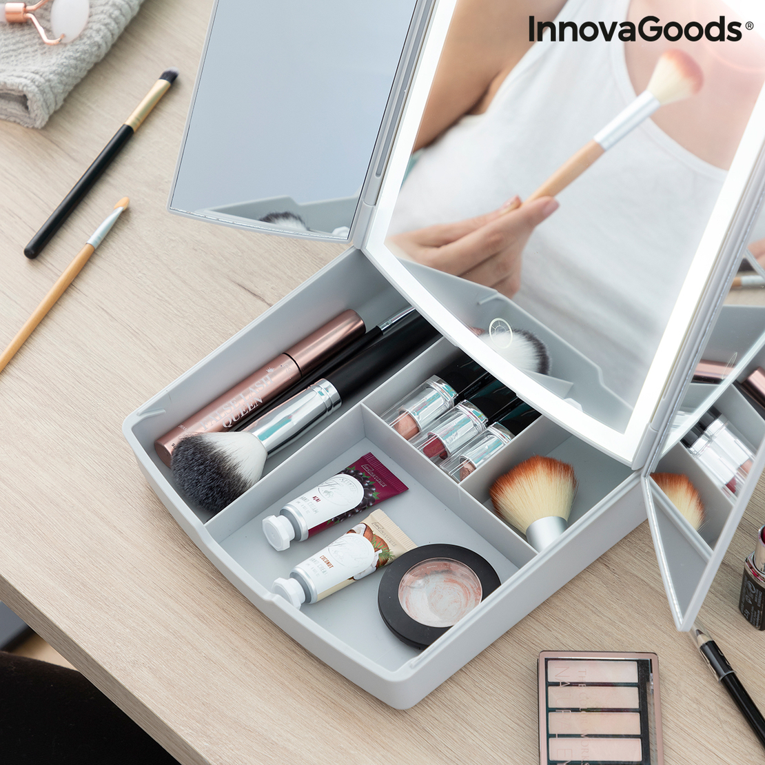Сгъваемо LED Огледало 3 в 1 с Органайзер за Грим Panomir InnovaGoods