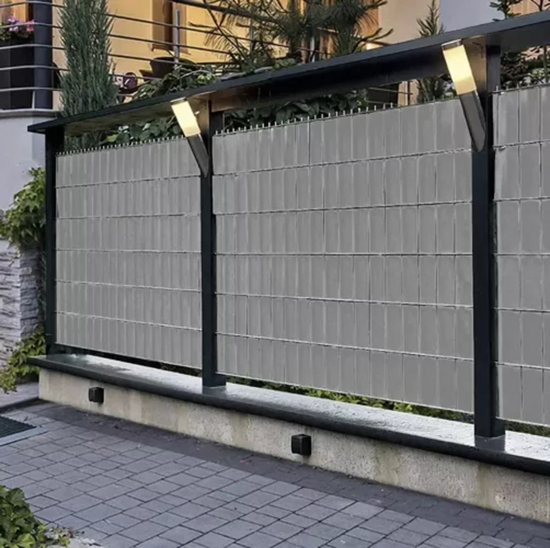 ПВЦ лента за ограда 19cmx35m 630g/m2 - Сива