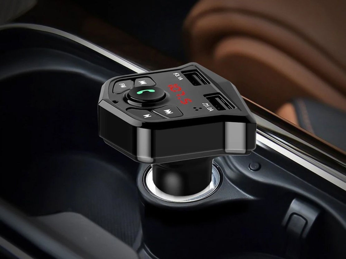 FM трансмитер sd mp3 bluetooth зарядно 2xusb lcd