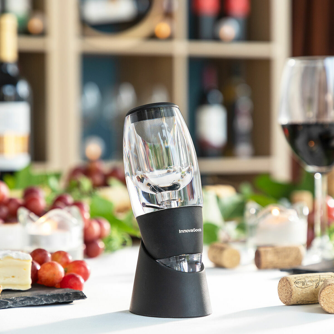 Аератор за вино с филтър, стойка и капак Wineir InnovaGoods