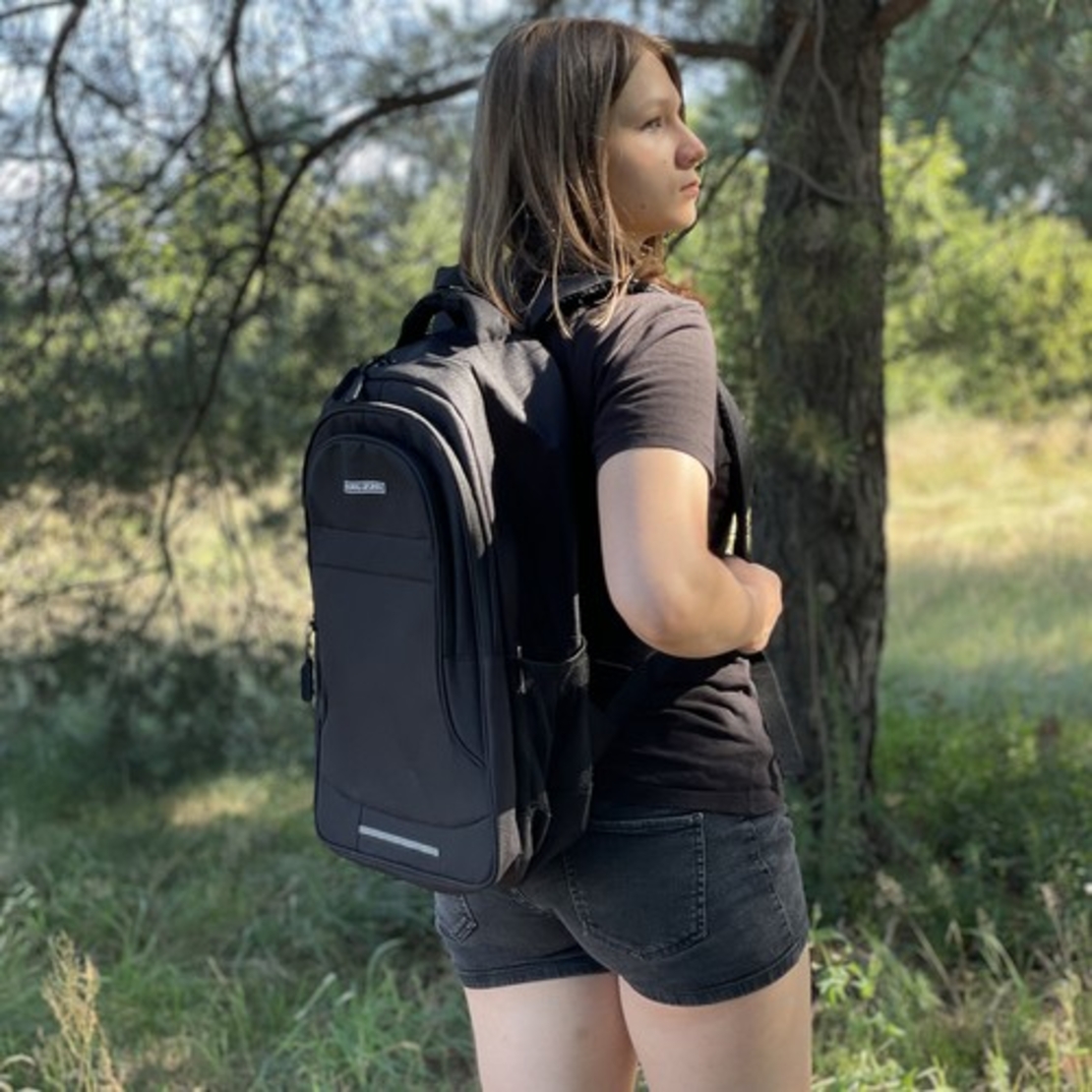 30L раница - черна Kruzzel 24525