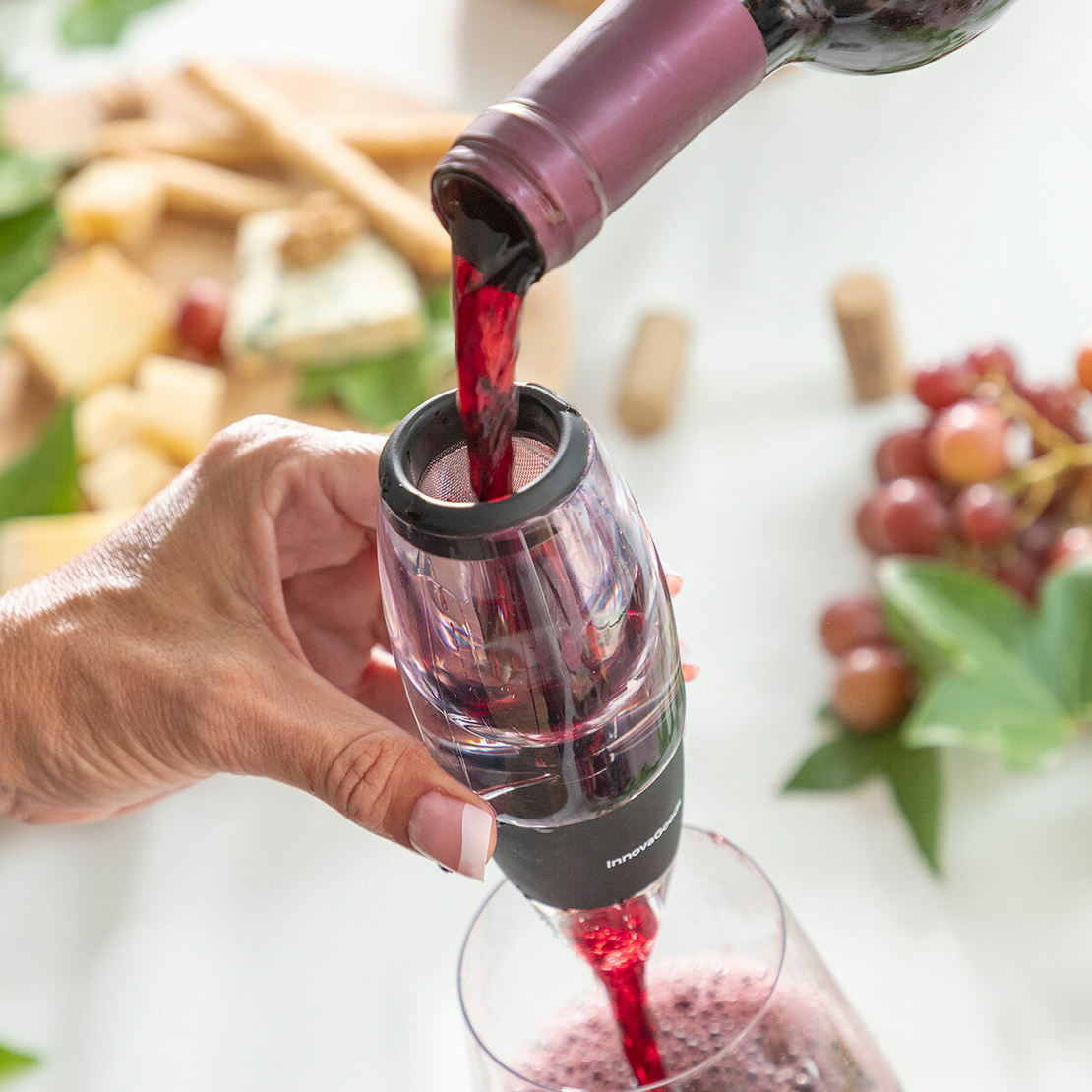 Аератор за вино с филтър, стойка и капак Wineir InnovaGoods