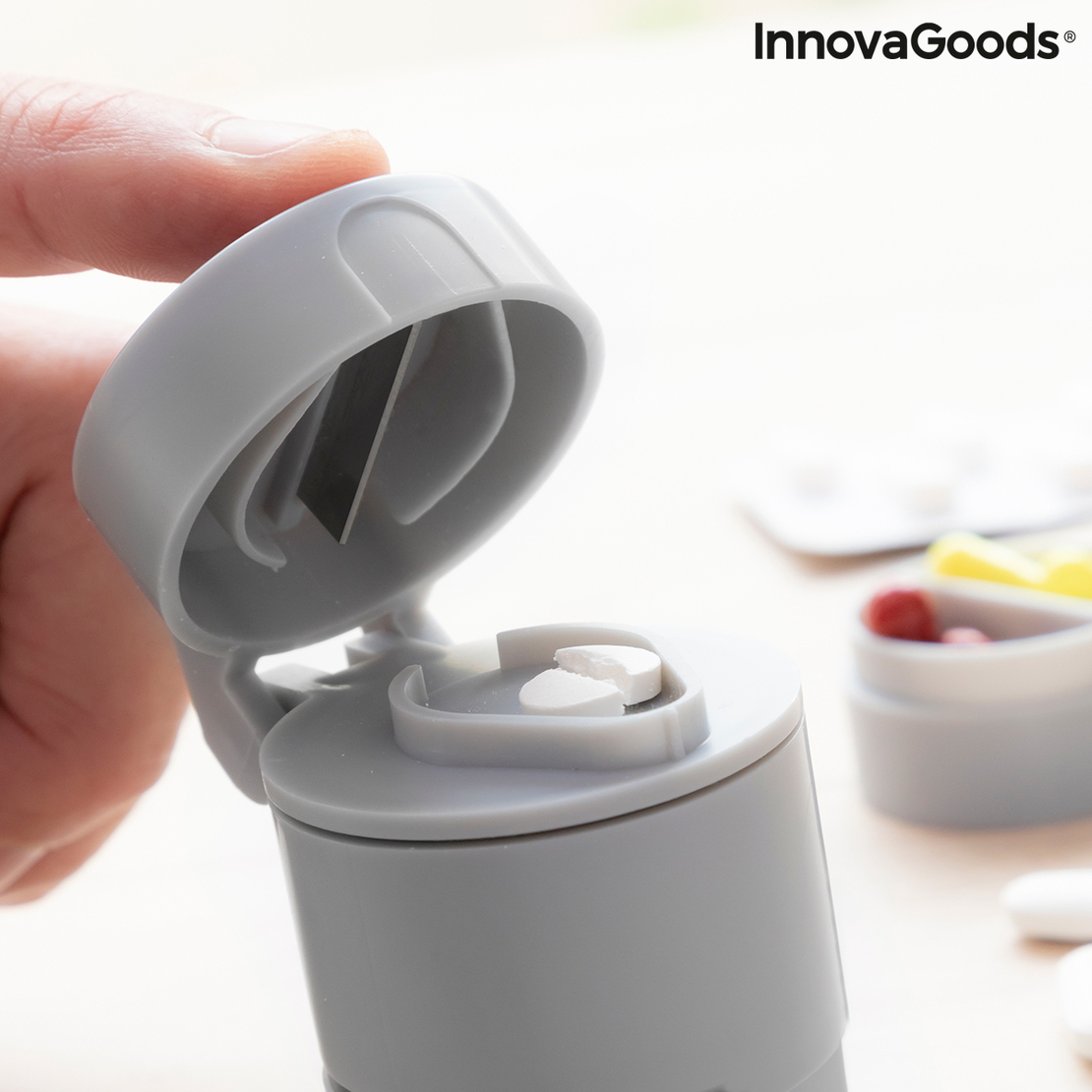 Кутия за Хапчета с Резачка и Раздробител 5 в 1 Fivlok InnovaGoods