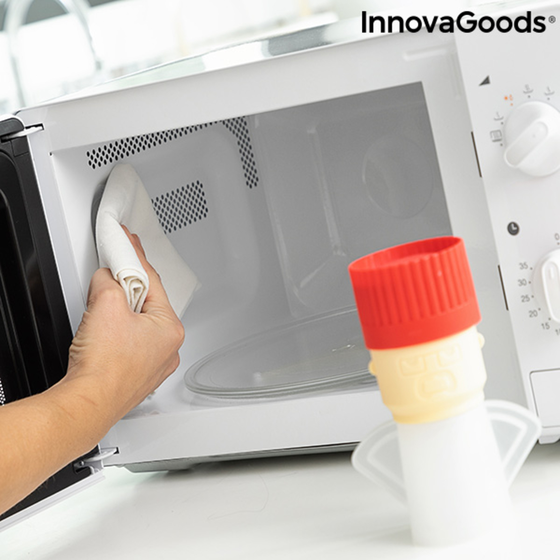 Уред за почистване на микровълнови фурни Fuming Chef InnovaGoods