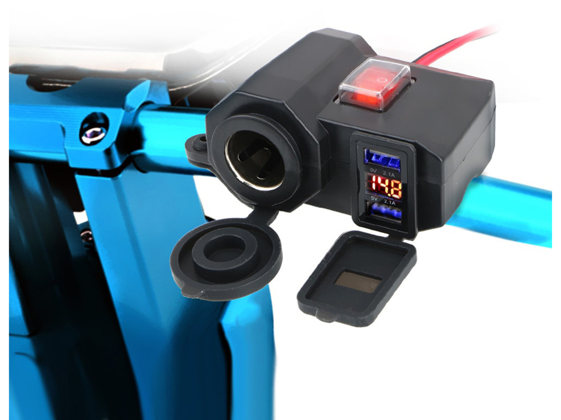 Букса за запалка мотоциклет 2x usb волтметър