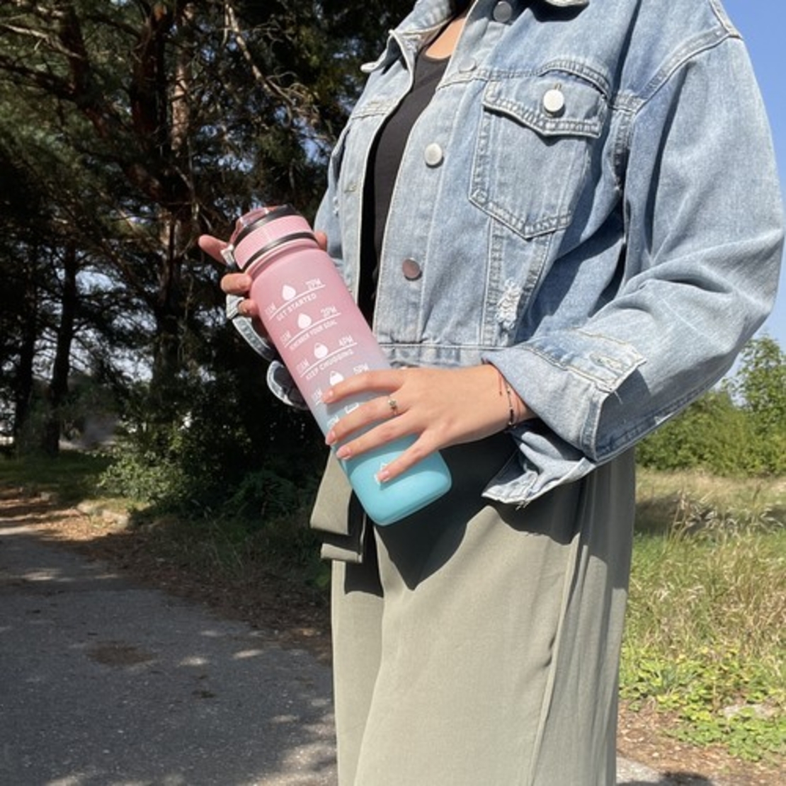 Бутилка - бутилка за вода 1L Trizand 24497