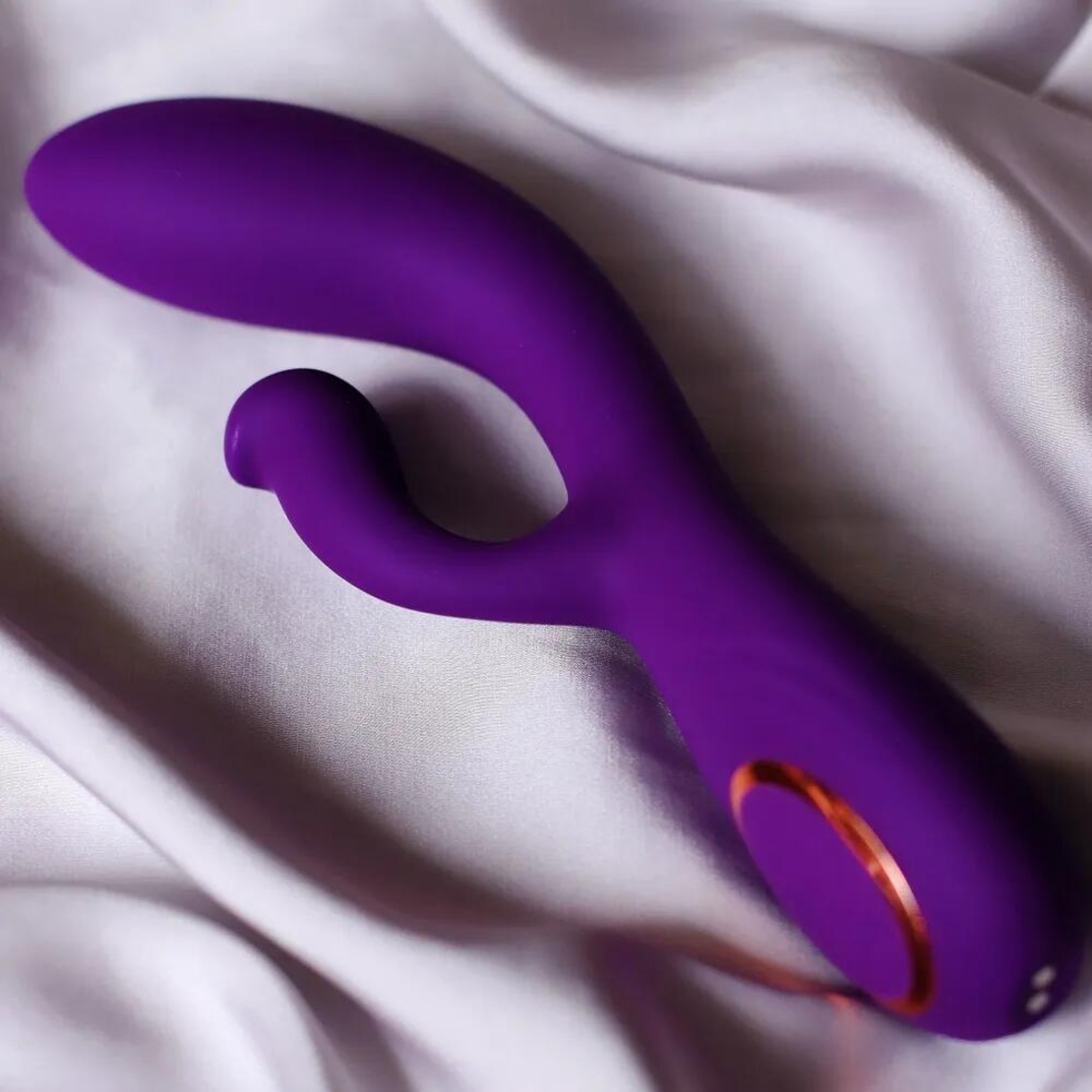 Водоустойчив Силиконов Двоен Вибратор – G-Spot и Клиторна Стимулация с Два Мотора
