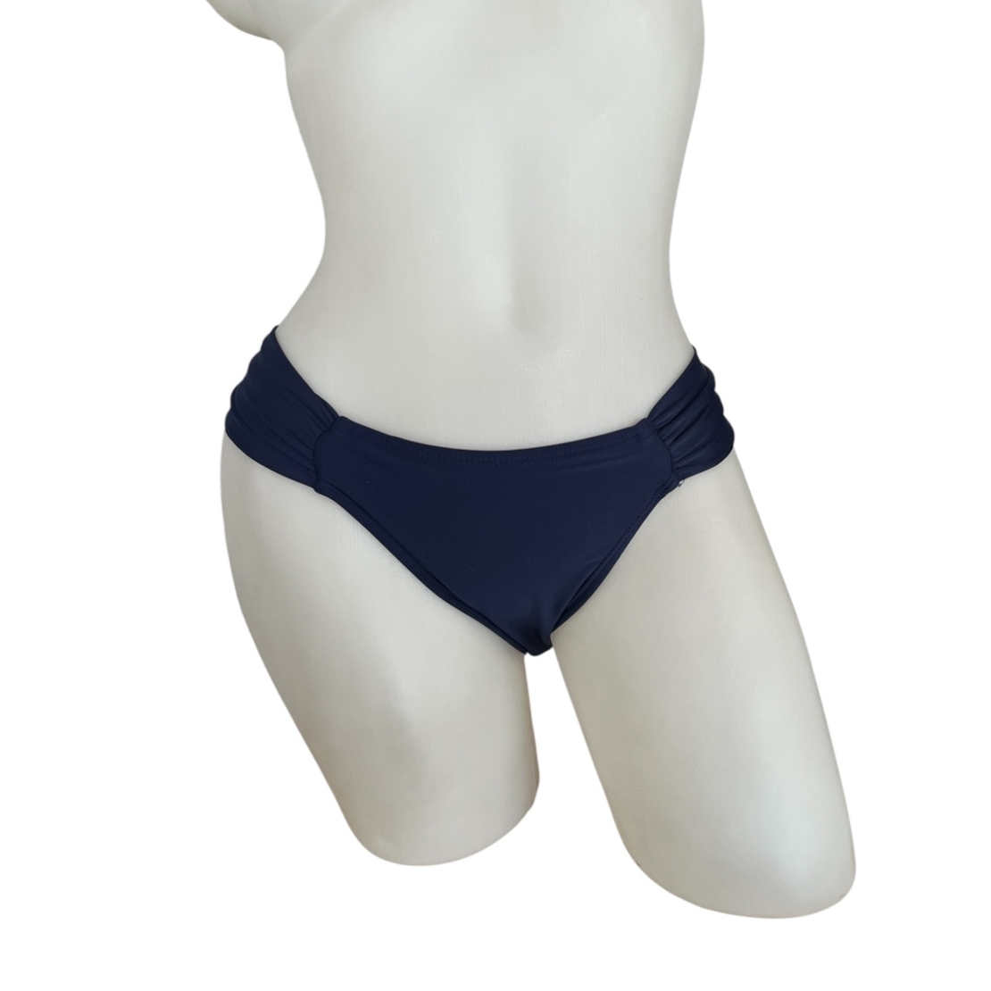 Долнище бански Moda Praia Riachuelo