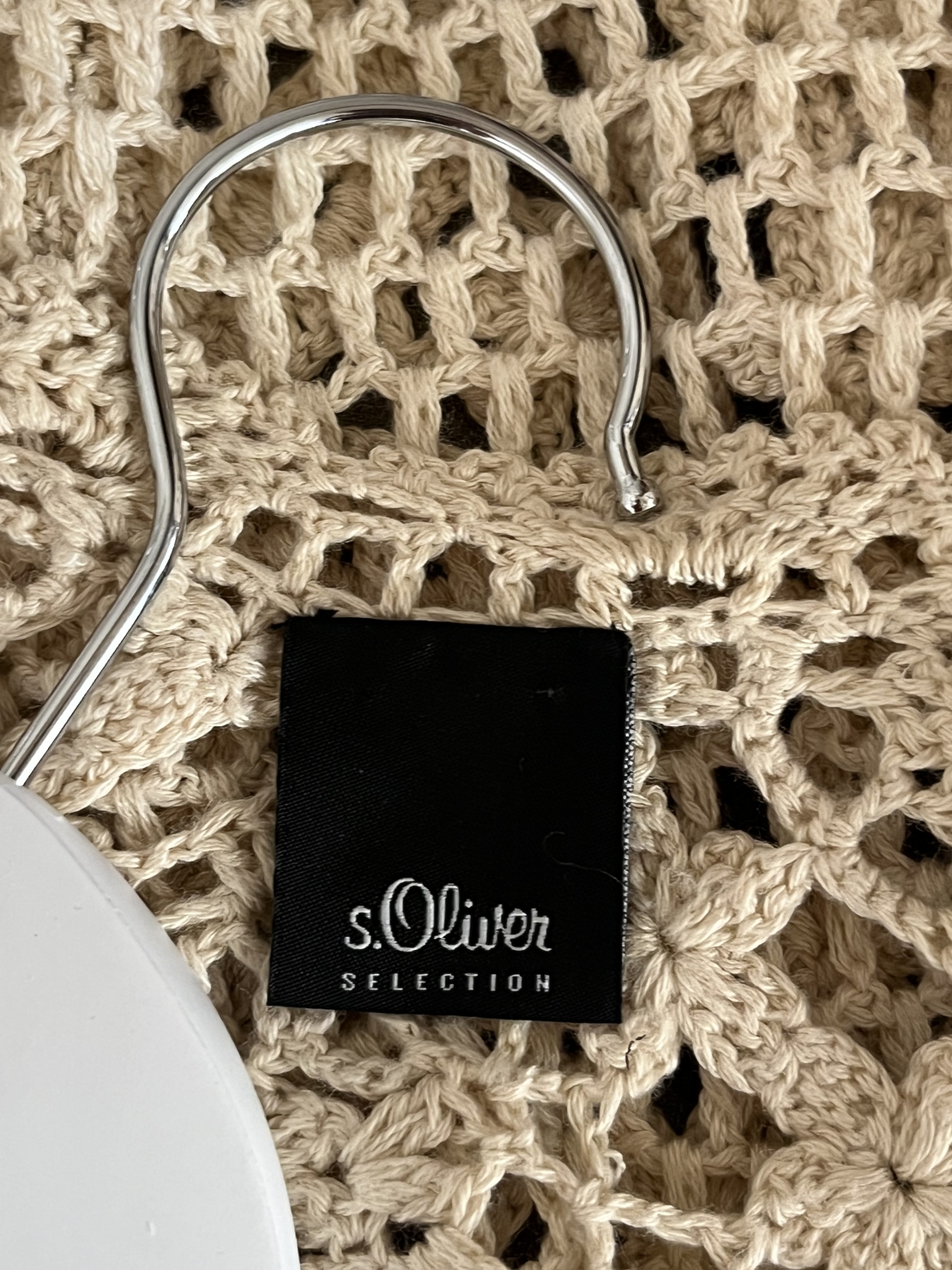 Къса дамска ажурна жилетка s’Oliver