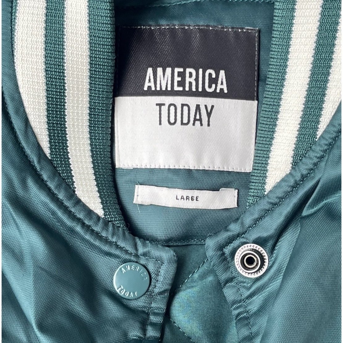 Дамско яке бомбър America Today