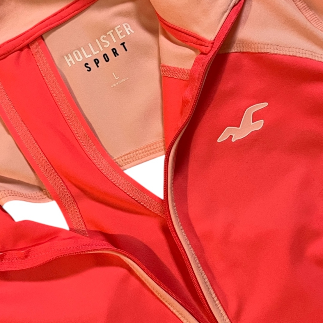 Дамско спортно горнище HOLLISTER