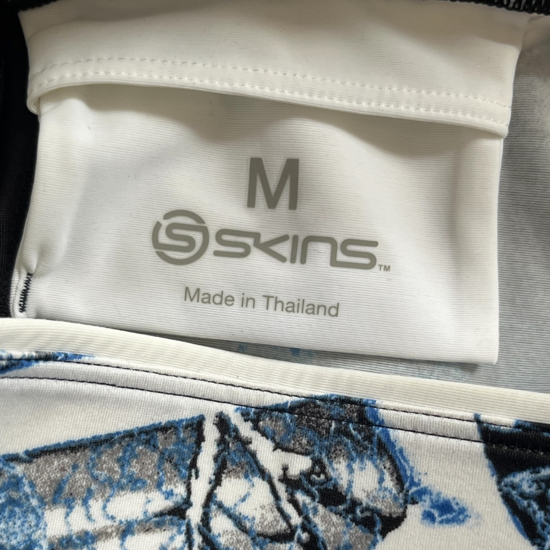 Дамски къс клин SKINS