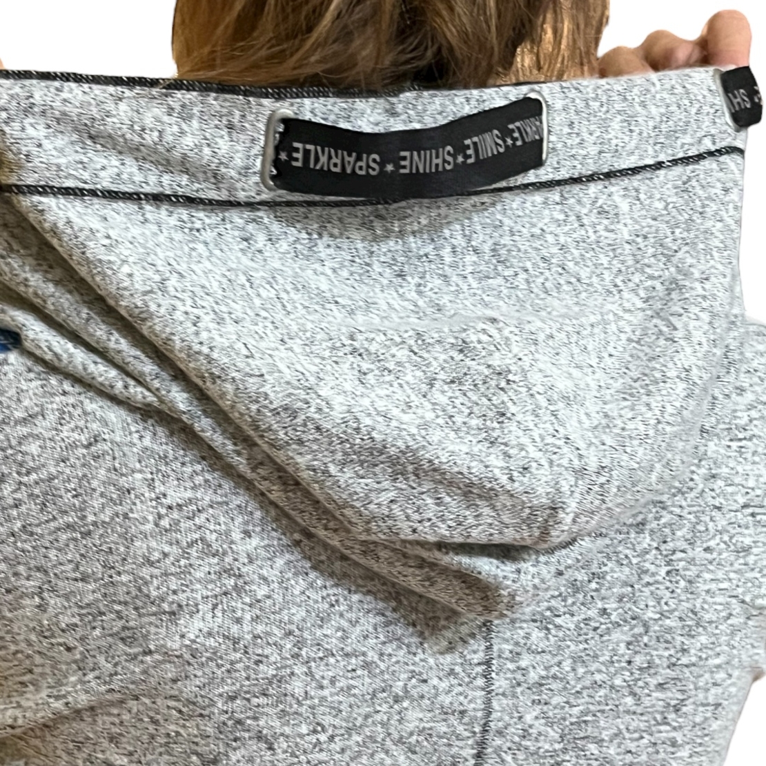 Дамска блуза с дълъг ръкав и качулка тип худи No Name Brand