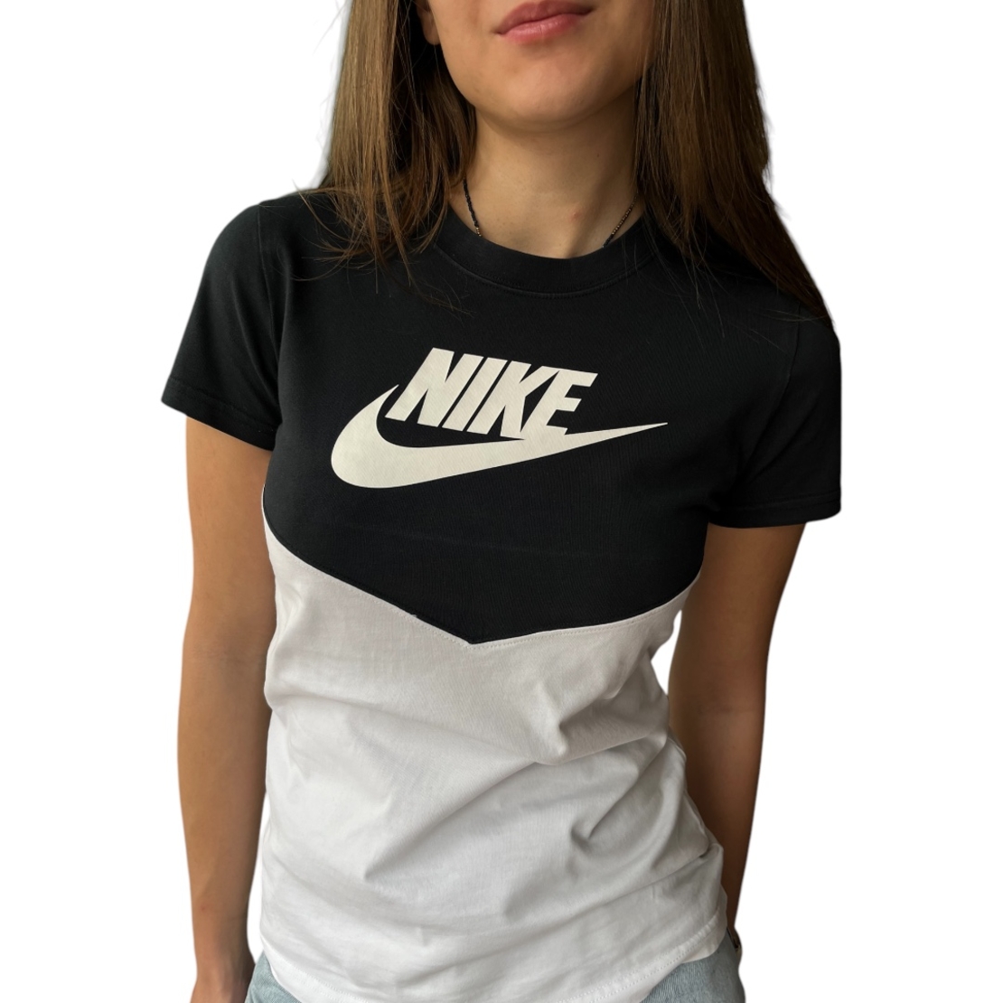 Дамска тениска NIKE