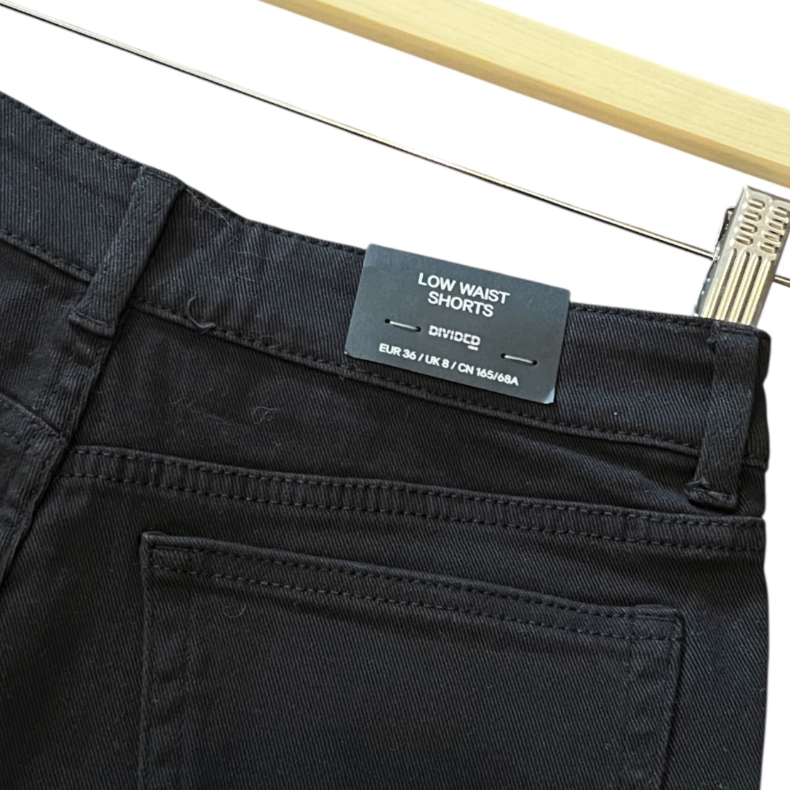 Дамски къси панталони H&M Divided