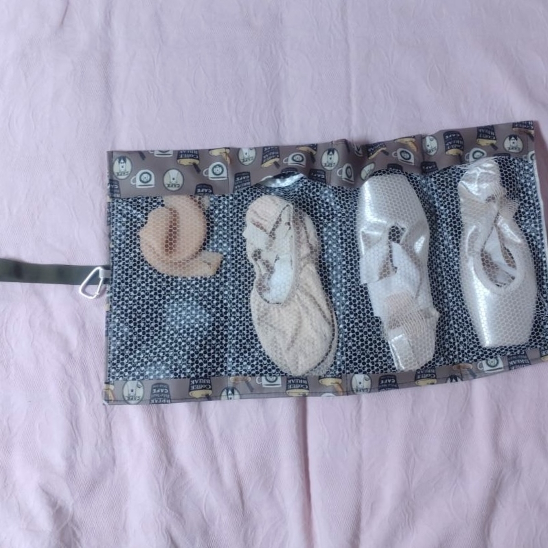 Pointe Shoes Case_Coffe Bear
