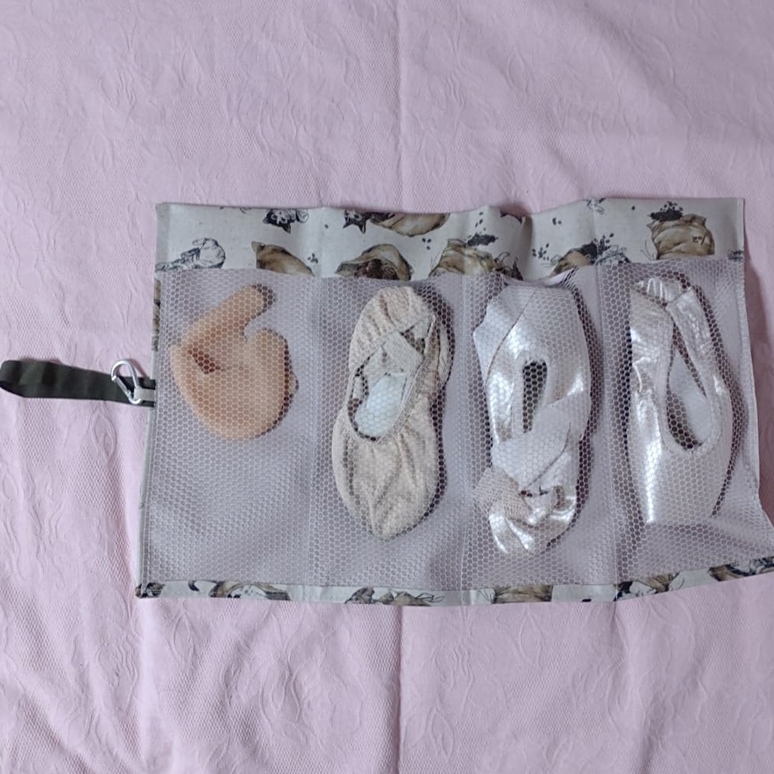 Pointe Shoes Case_Coffee Cat(Vanilla)