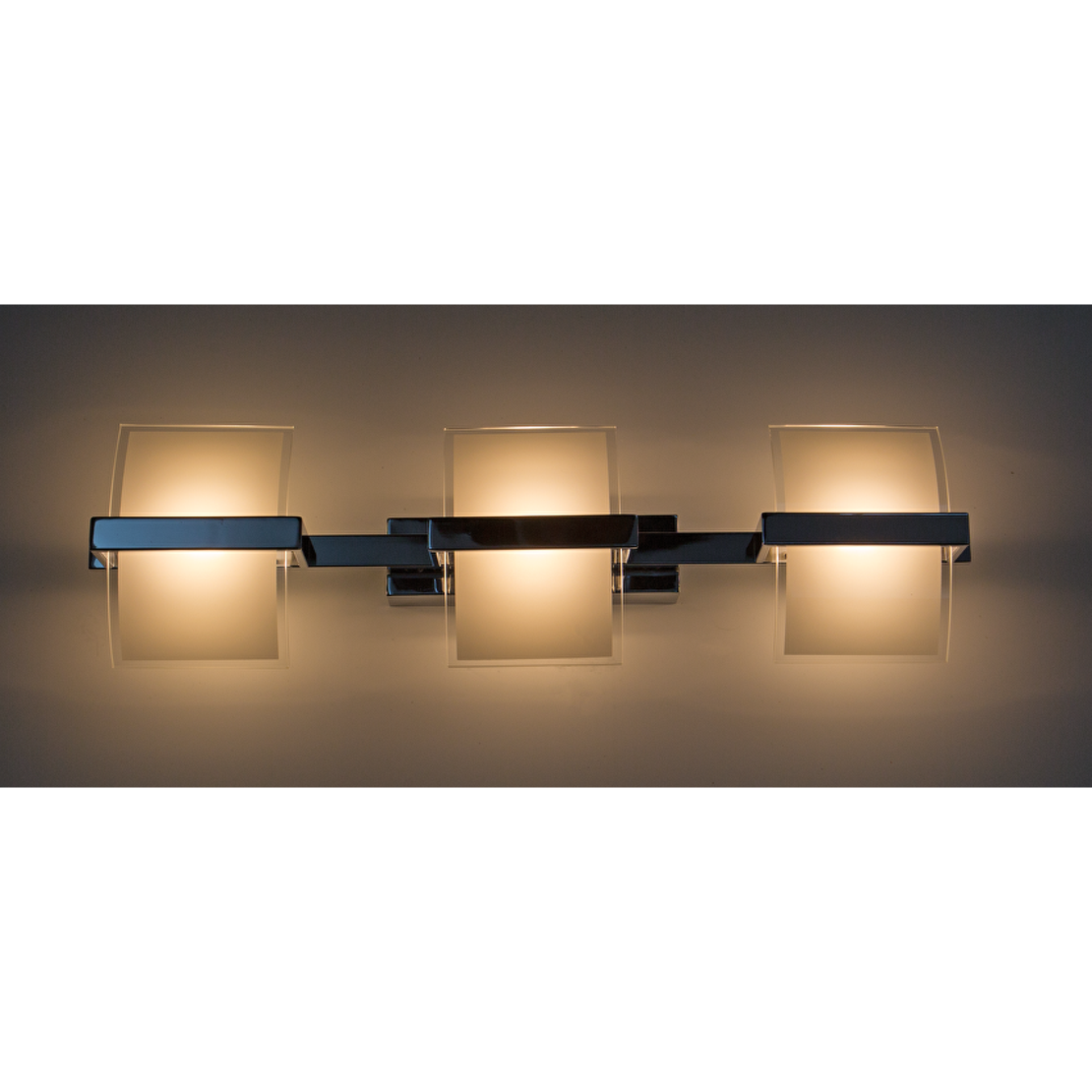 LED осв. тяло 3x5W, 2700K, IP20  за стена хром