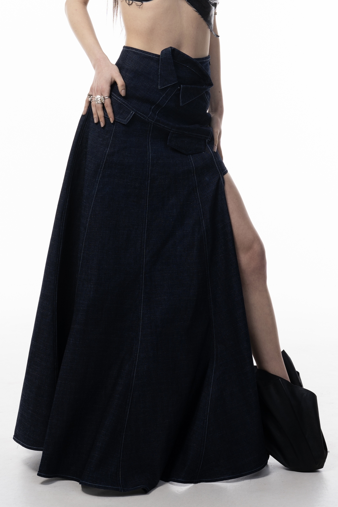 URBAN MUSE MAXI SKIRT