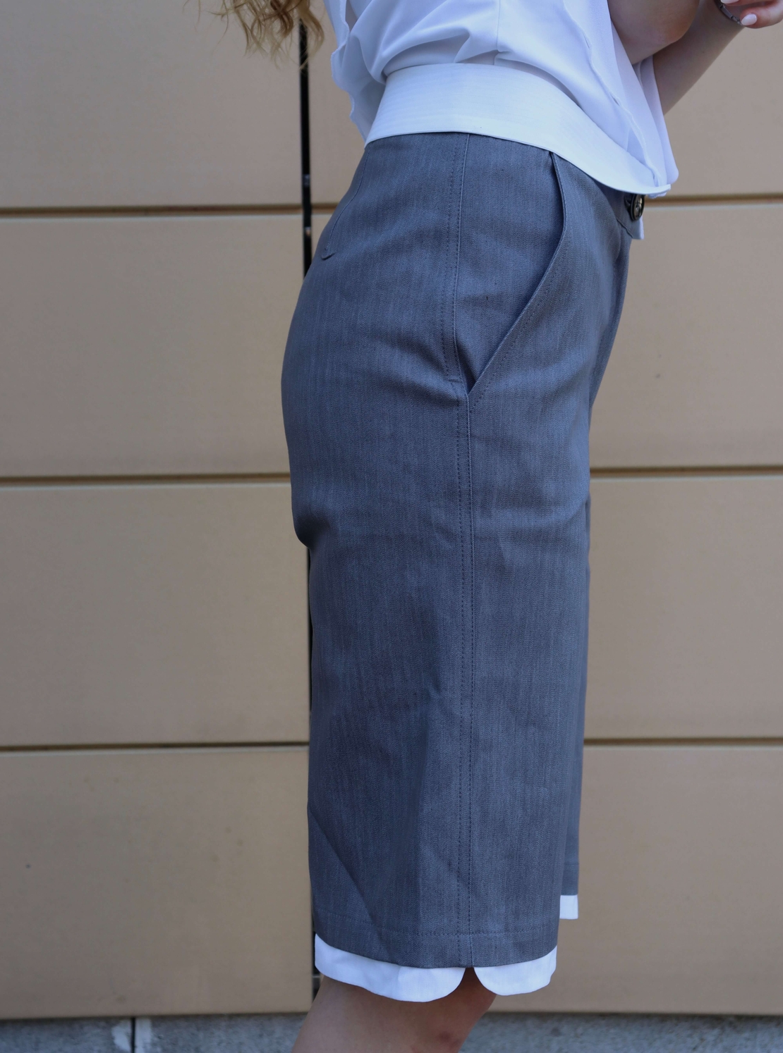 STONE COLLAR DENIM BERMUDAS