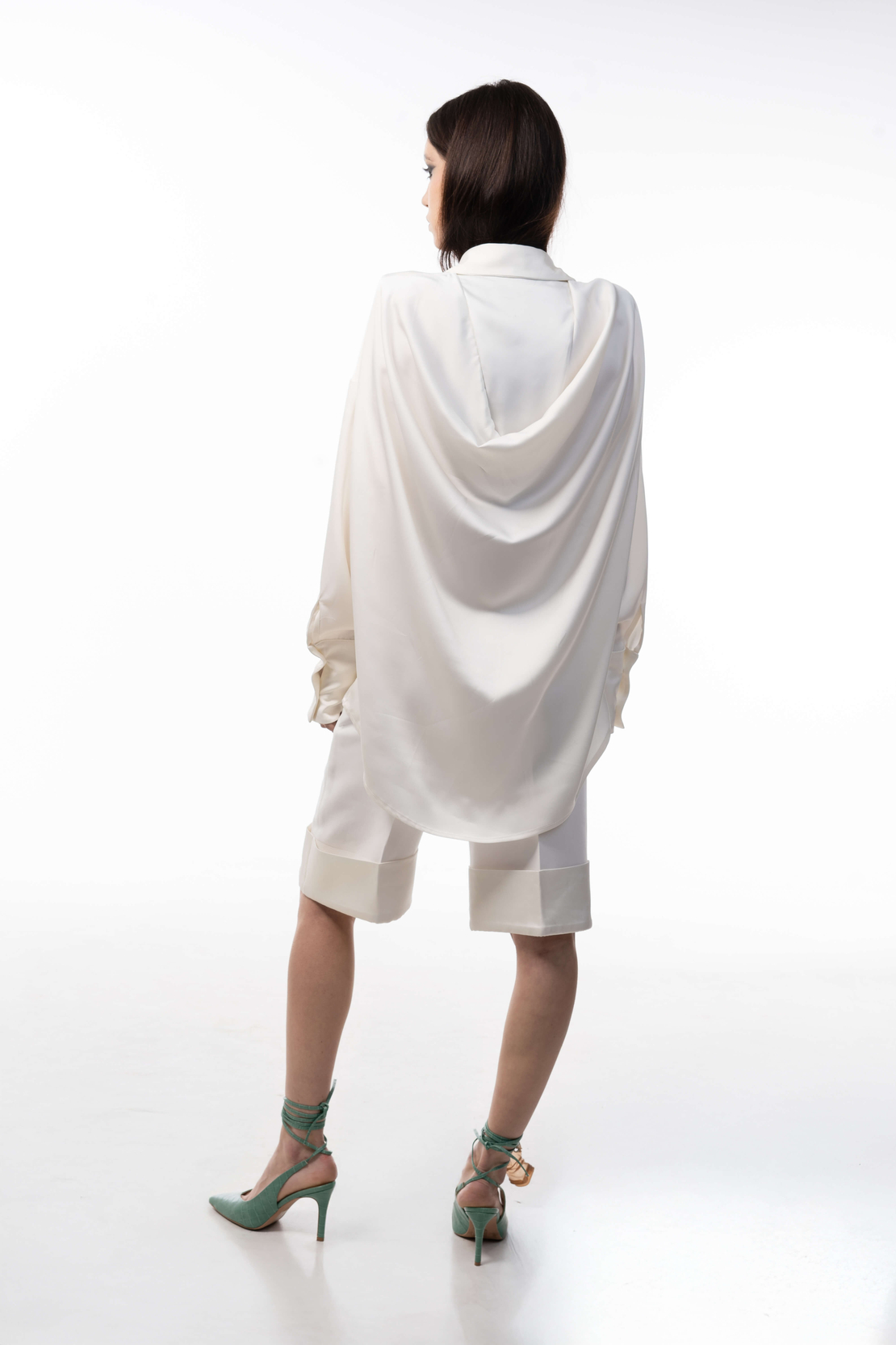 BACK AFFAIR SHIRT IN IVORY