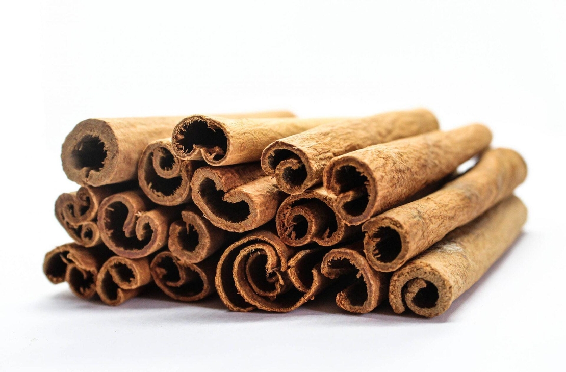 Organic CINNAMON STICKS | Cinnamomum Burmannii | Indonesian Cinnamon | Cinnamon Quils | Dried Herb | Organic Herb | Herba | Tea | Spices