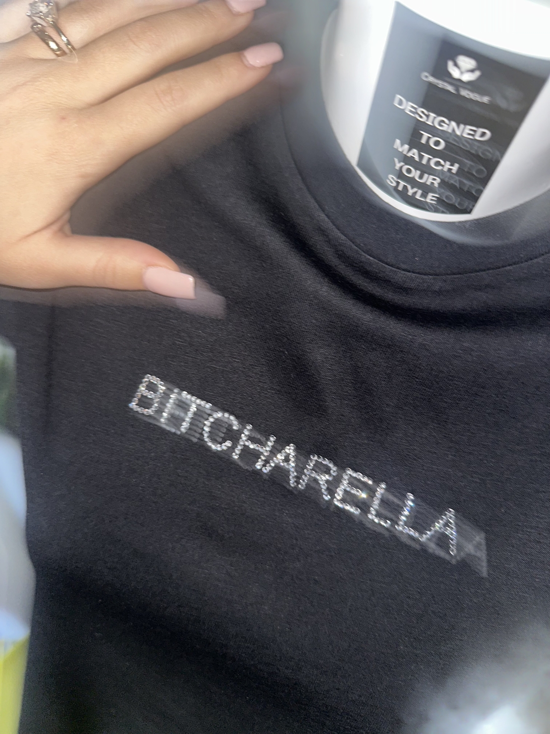 Тениска BITCHARELLA