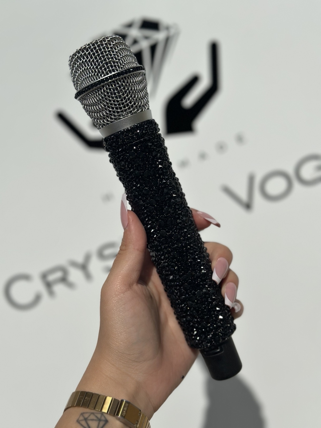 Декорация на микрофон с кристали