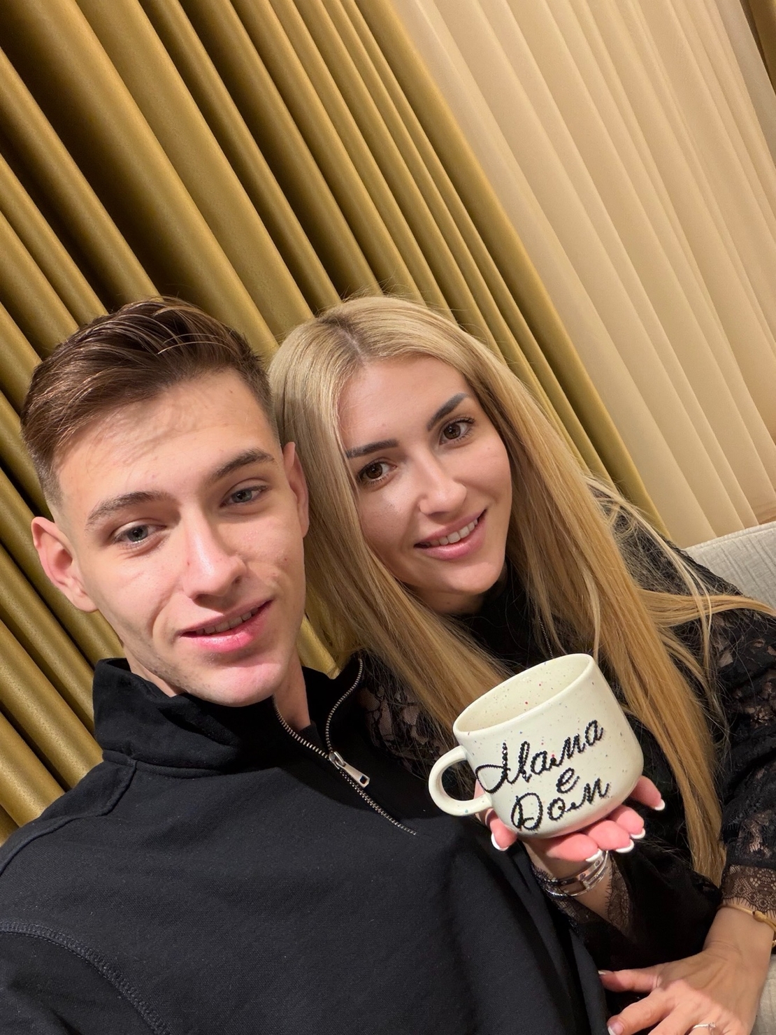 Персонална чаша за кафе с кристали - ART•NUDE