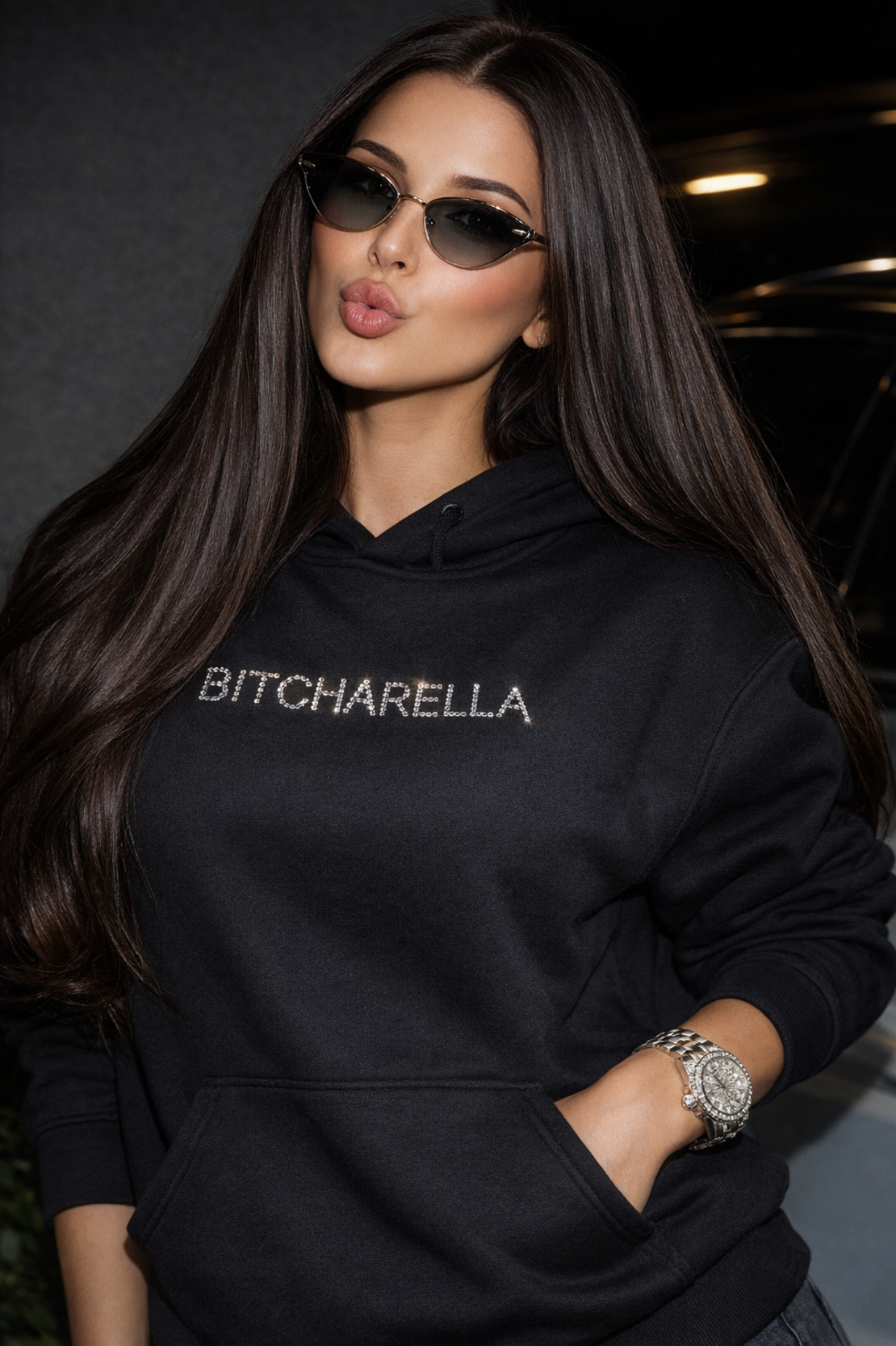 Тениска BITCHARELLA