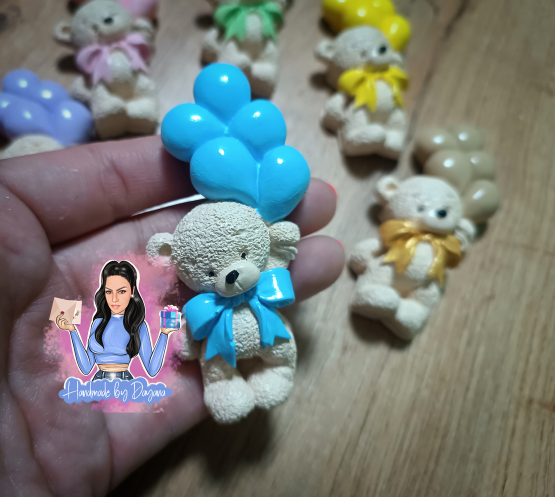 Подаръци за гости - мече с балони