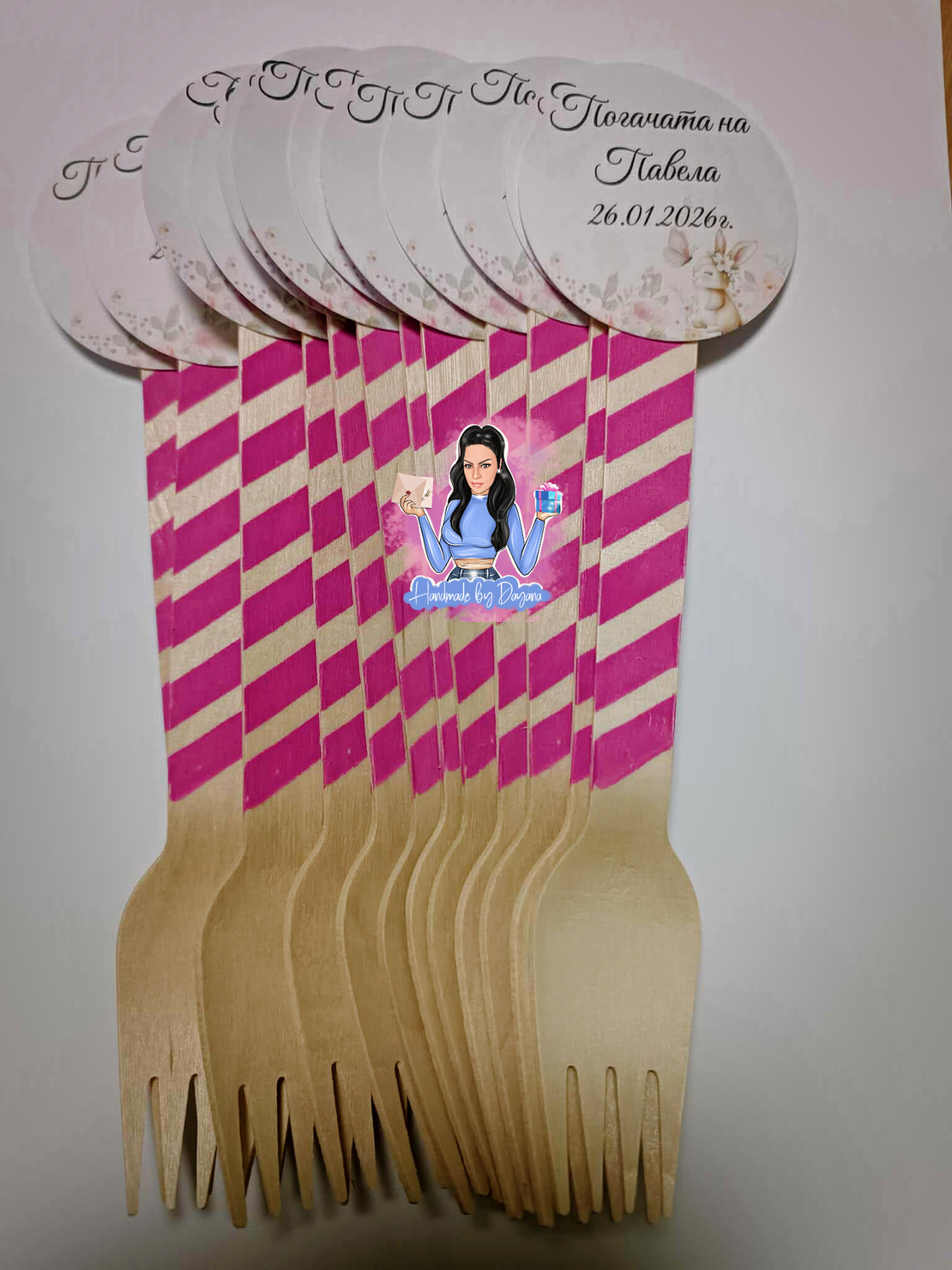 Вилица с декорация '' Зайче с цвете''