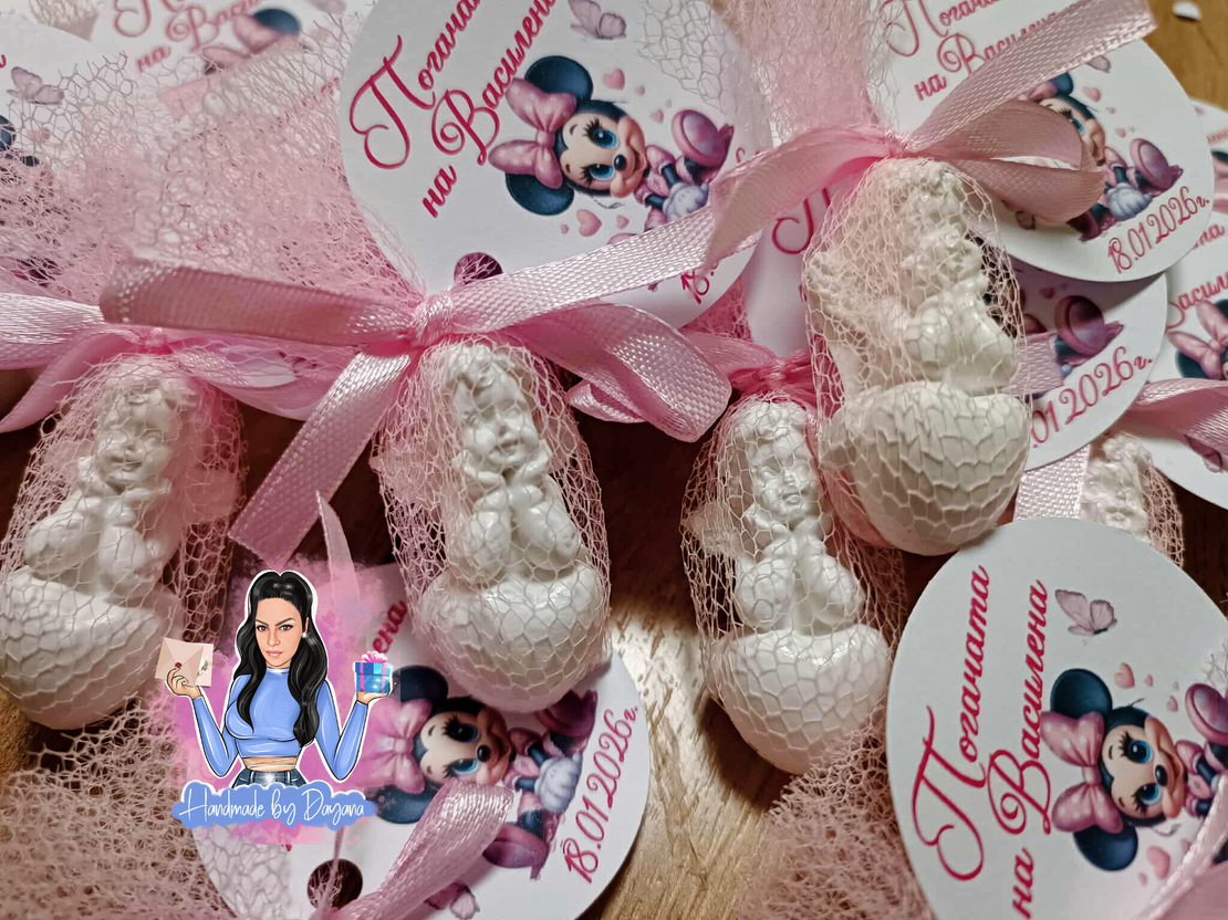 Подаръци за гости - малко ангелче