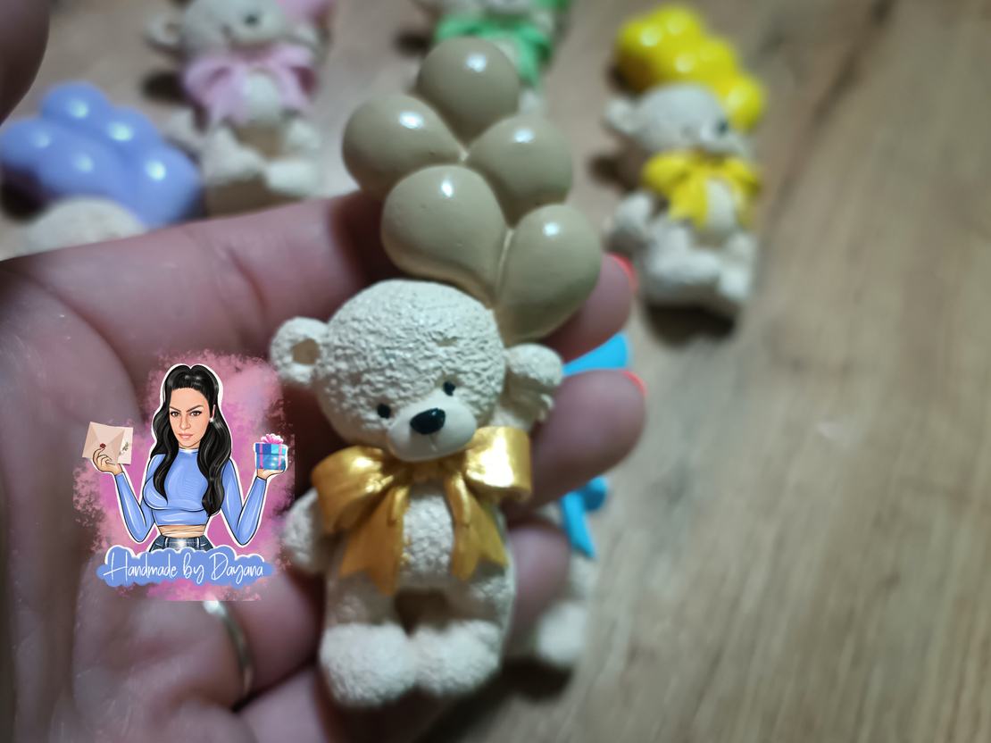 Подаръци за гости - мече с балони