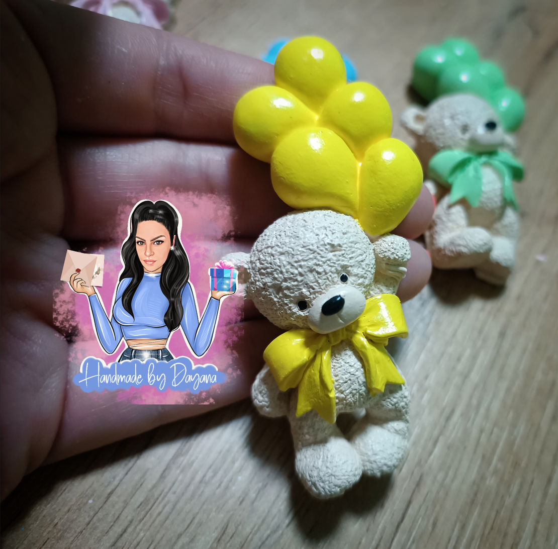 Подаръци за гости - мече с балони