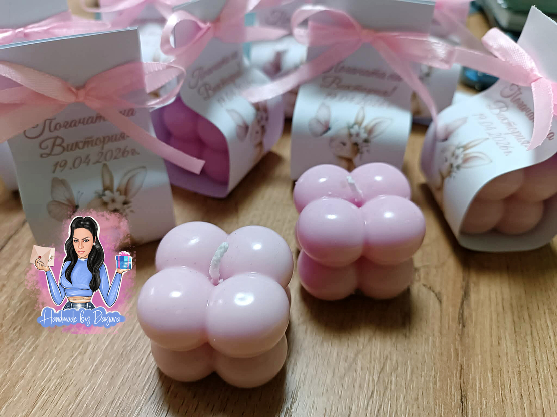 Бъбъл свещ в картонена опаковка 