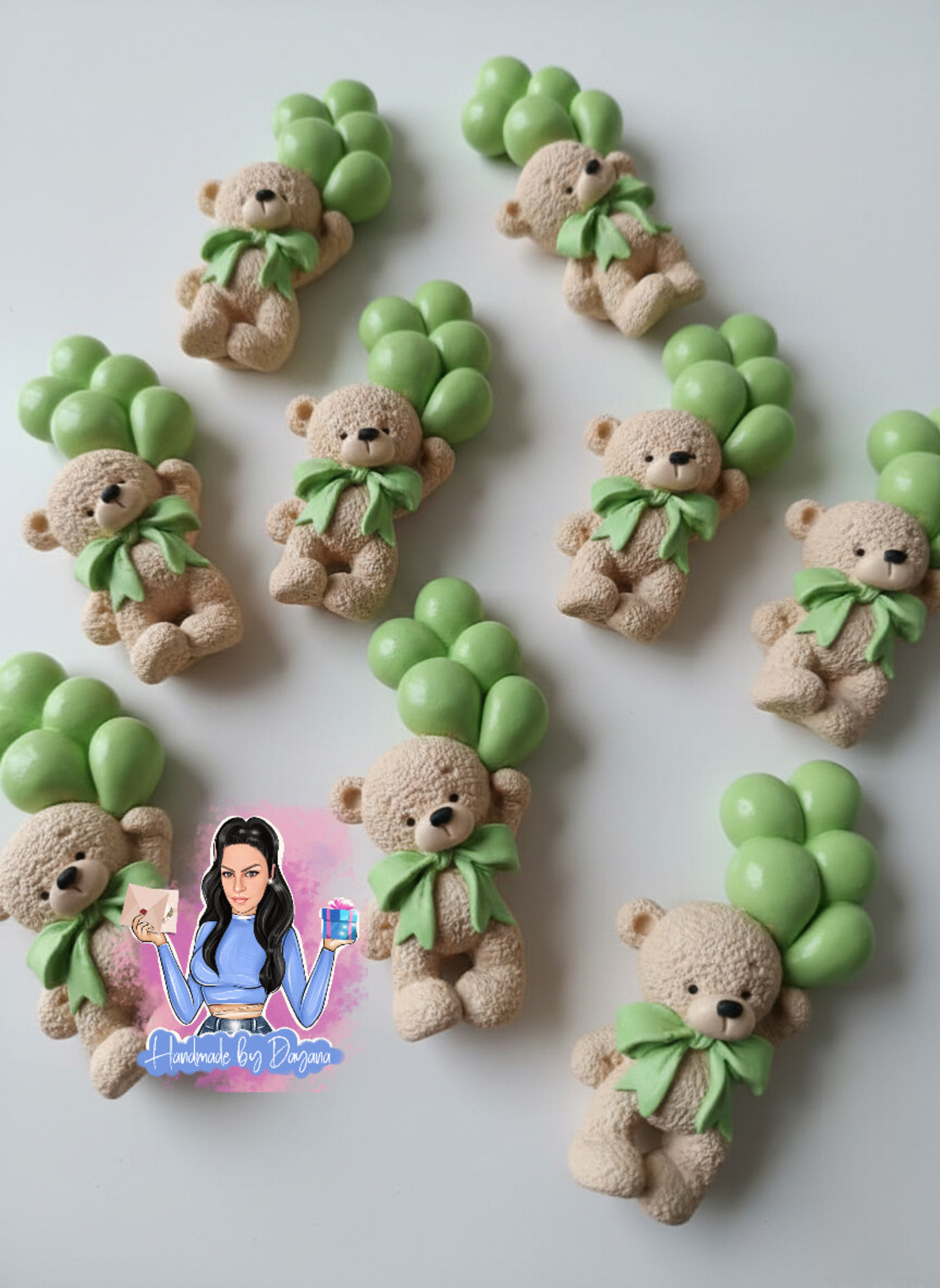 Подаръци за гости - мече с балони (зелени)