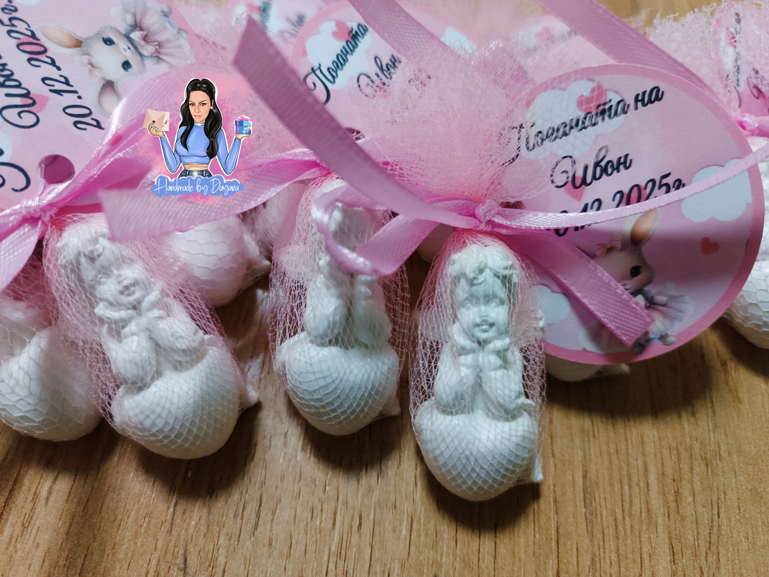 Подаръци за гости - малко ангелче