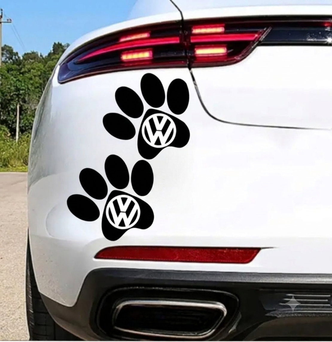 Стикер за кола „Фенски лапички Volkswagen Paws“