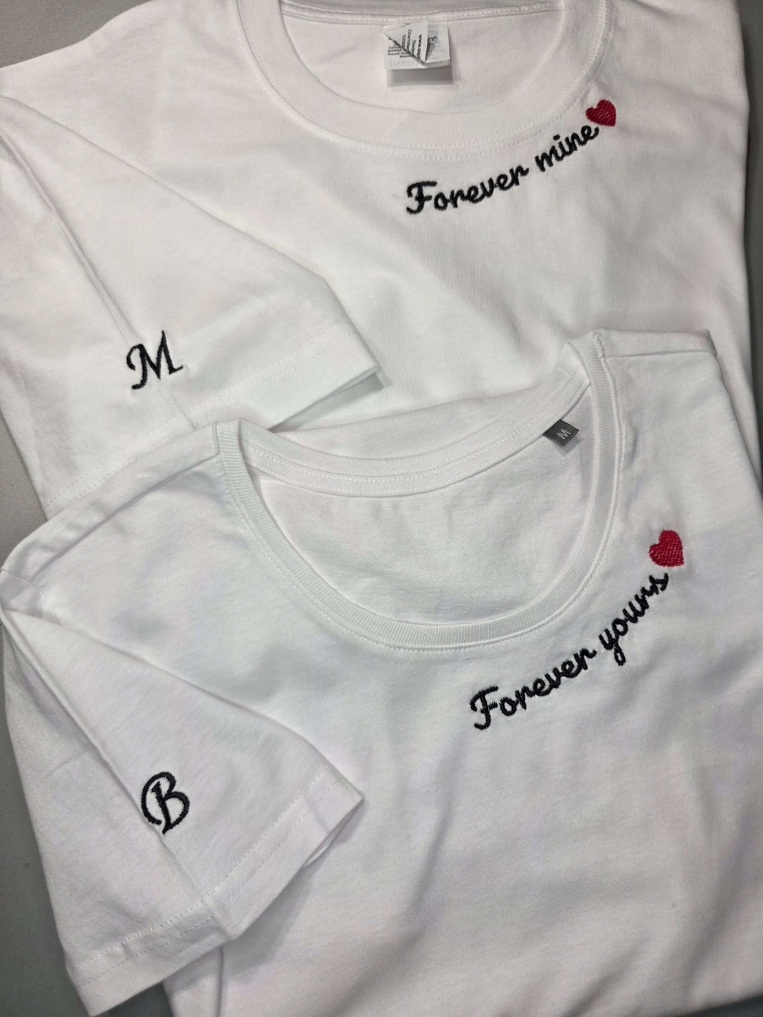 Тениски за двойки 