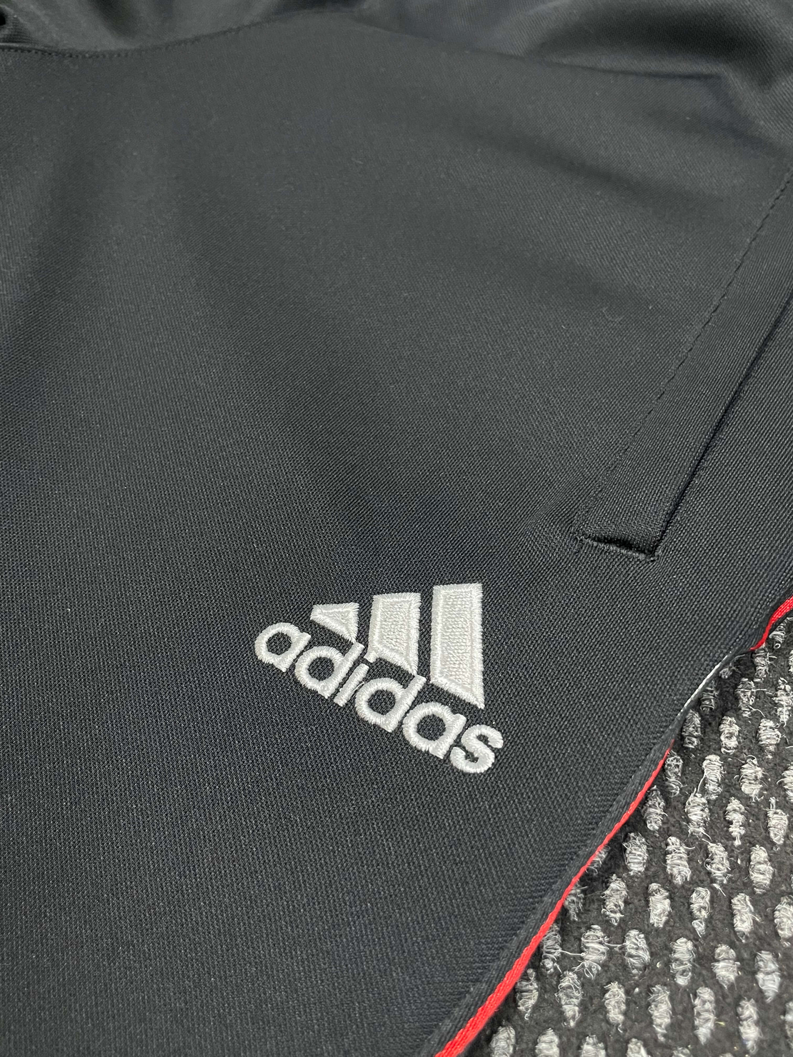 Adidas анцунг мъжки S размер