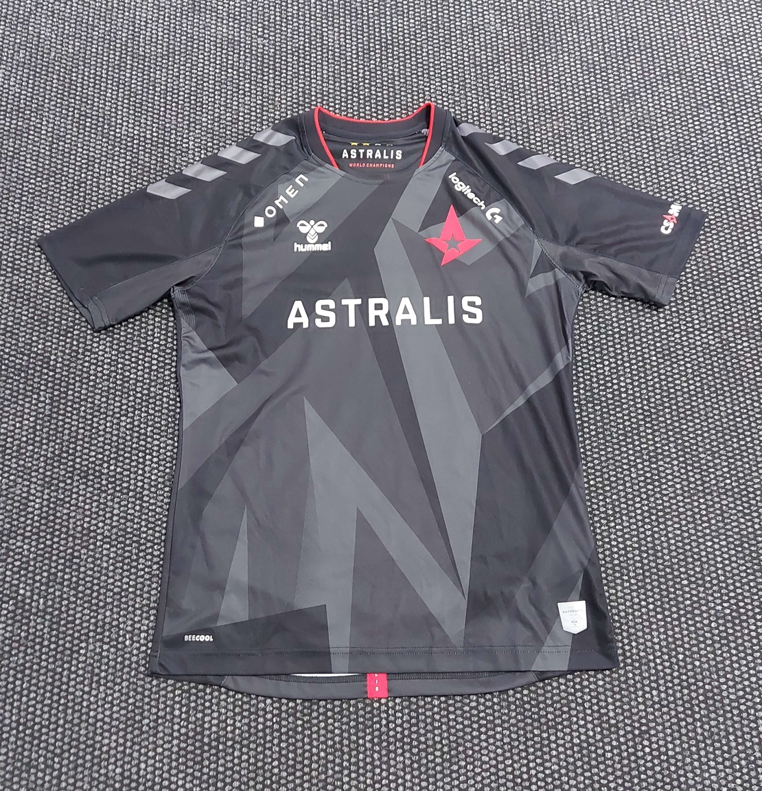 Astralis тениска S hummel
