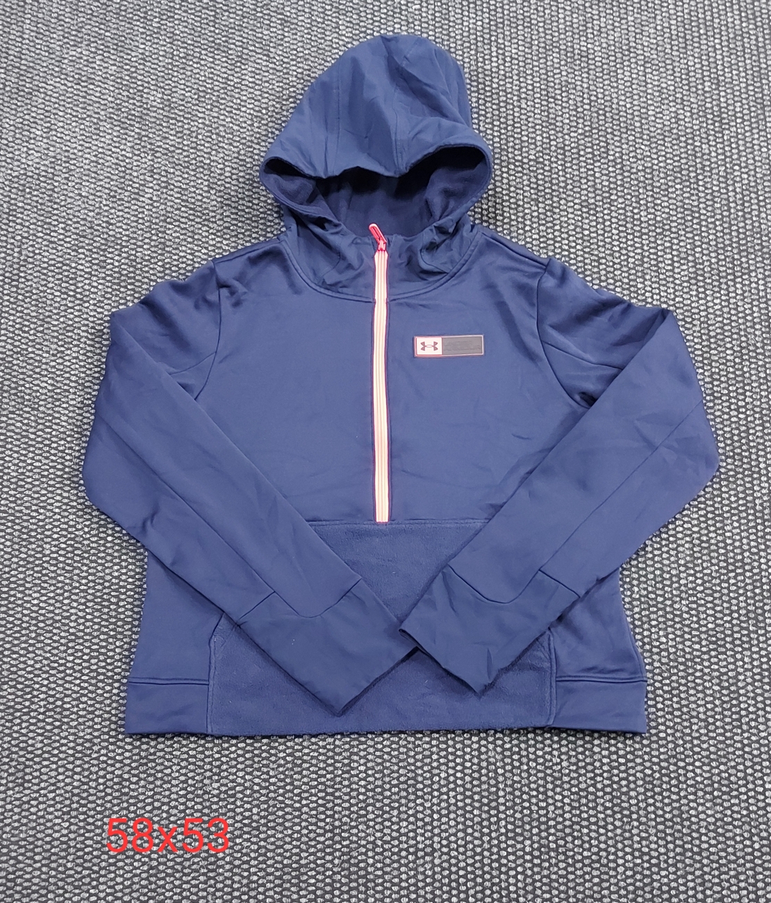 Under armour худи дамско S размер