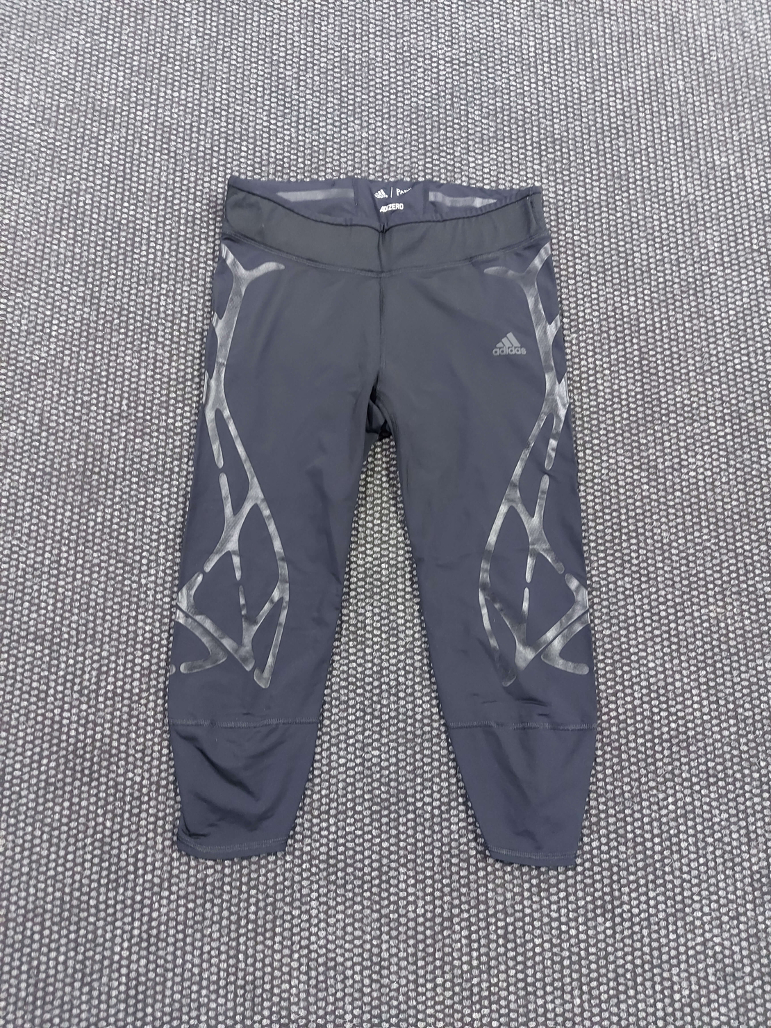 Adidas дамски клин M размер