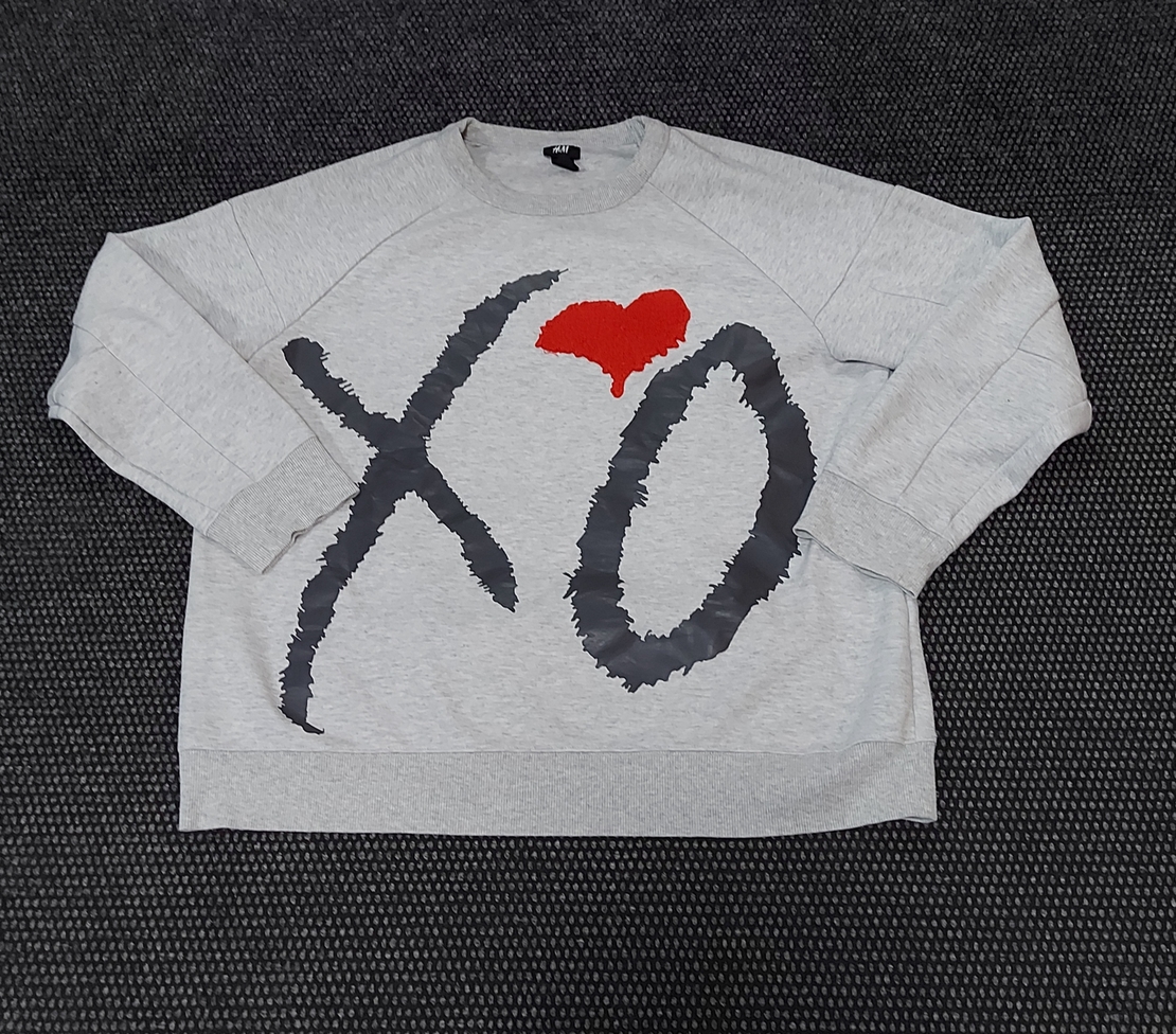 H & m the weeknd Суичър
