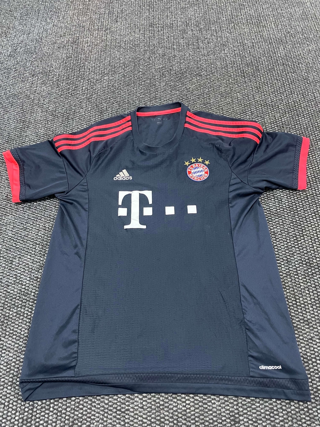 Adidas Bayern Munchen тениска L