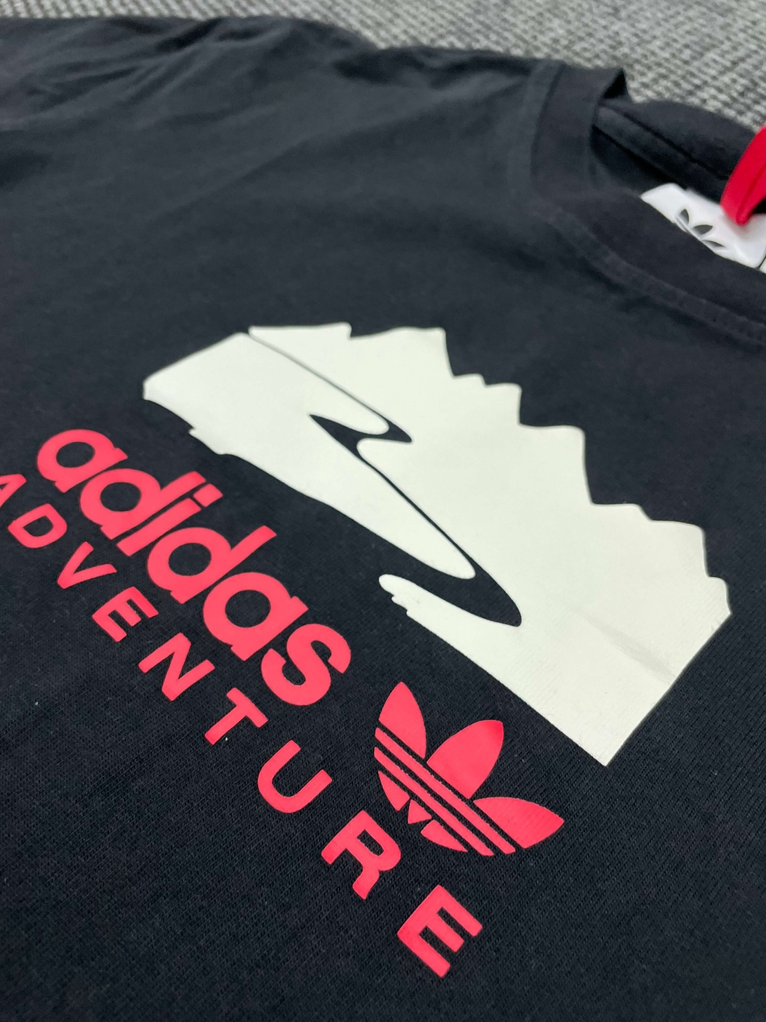 Adidas adventure тениска M мъжка