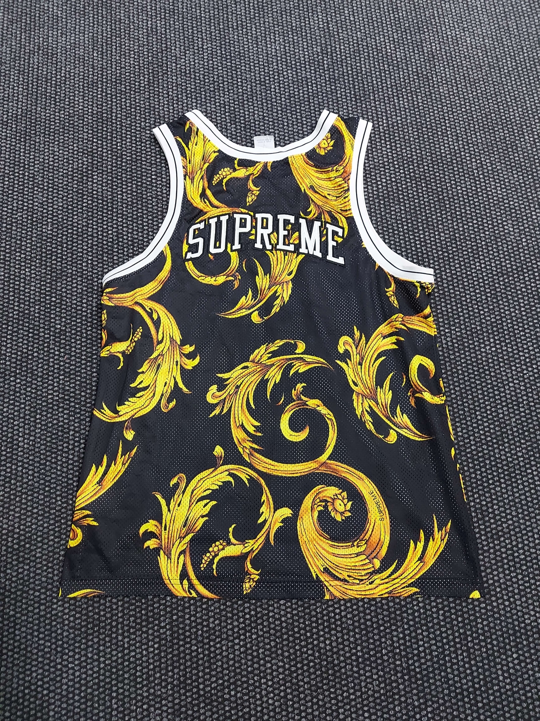 Nike Supreme потник L