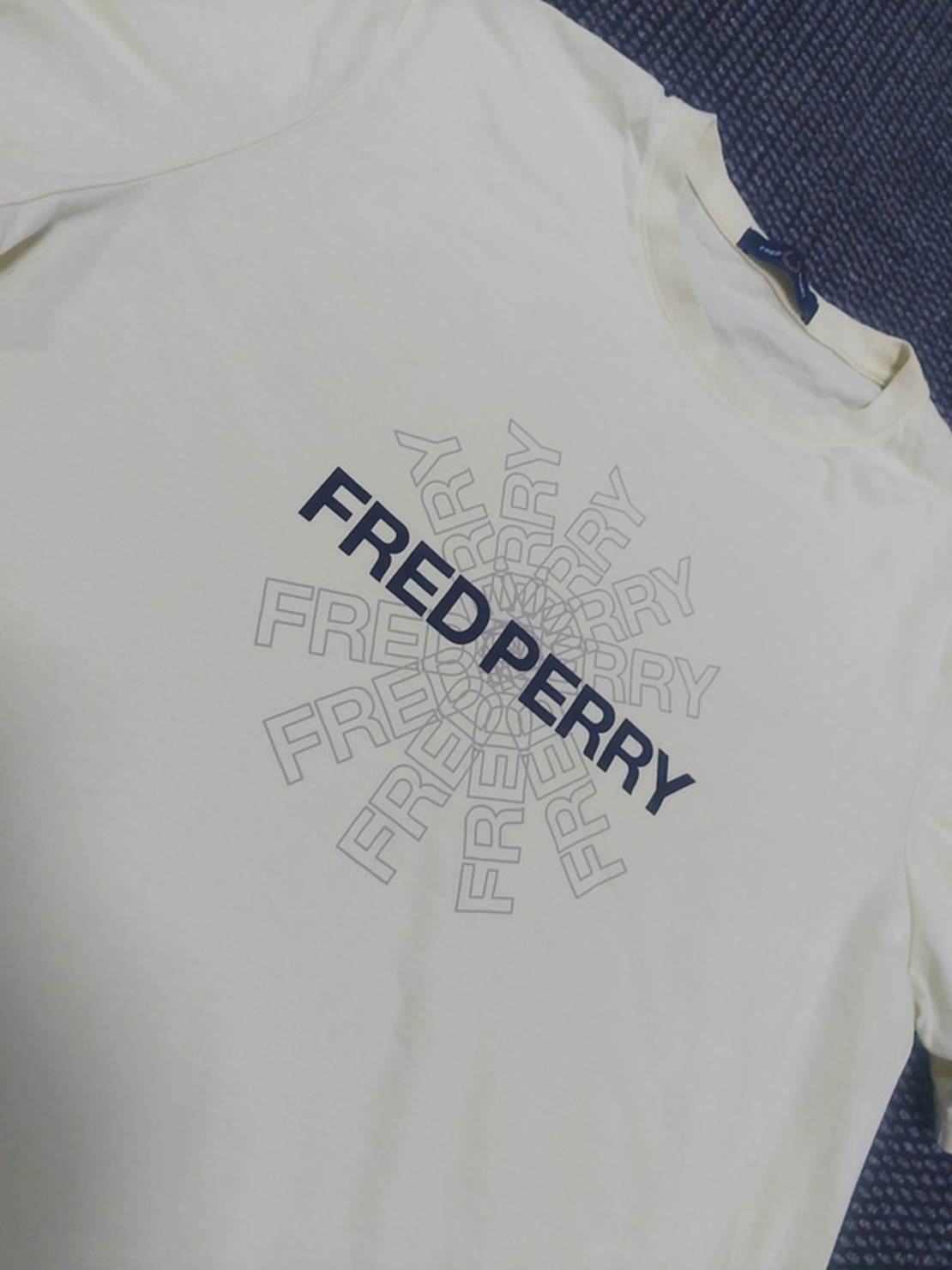 Fred perry тениска L размер